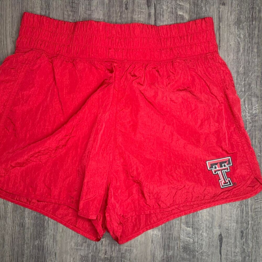 Ncaa Women's Red Shorts